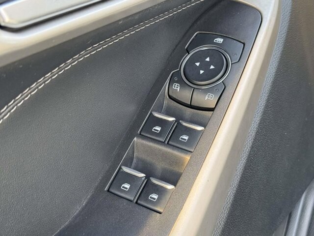 2023 Ford Explorer in Winchester, VA 22602 - 18104142 25