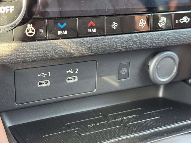 2026 Mitsubishi Outlander in Winchester, VA 22602 - 18104143 13