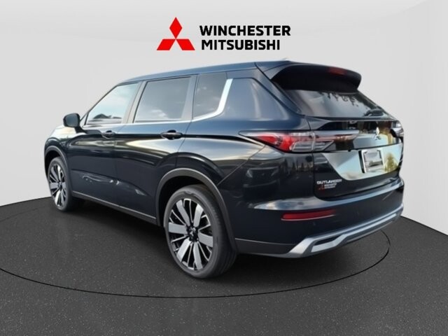 2025 Mitsubishi Outlander in Winchester, VA 22602 - 18104145 7