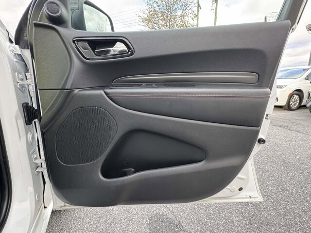 2024 Dodge Durango in Winchester, VA 22602 - 18104147 8