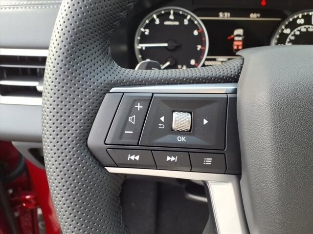 2025 Mitsubishi Outlander in Winchester, VA 22602 - 18104148 19