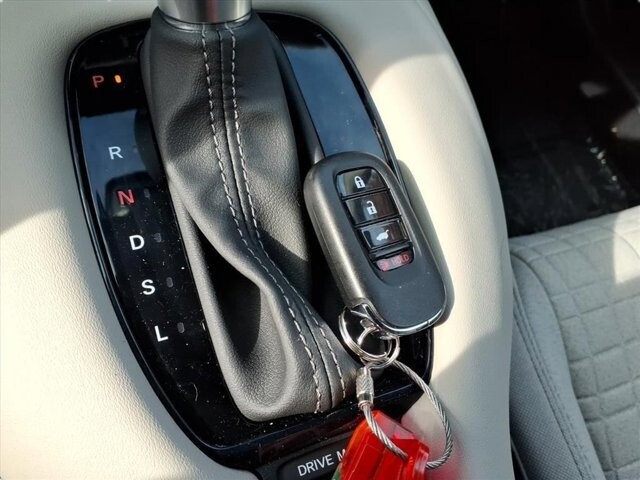 2026 Honda HR-V in Winchester, VA 22602 - 18104149 34