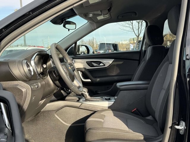 2025 Chevrolet Blazer in Winchester, VA 22602 - 18104150 14