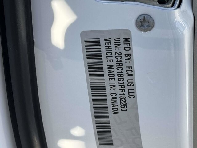 2024 Chrysler Pacifica in Winchester, VA 22602 - 18104151 30