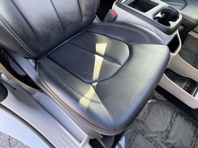 2024 Chrysler Pacifica in Winchester, VA 22602 - 18104151 10