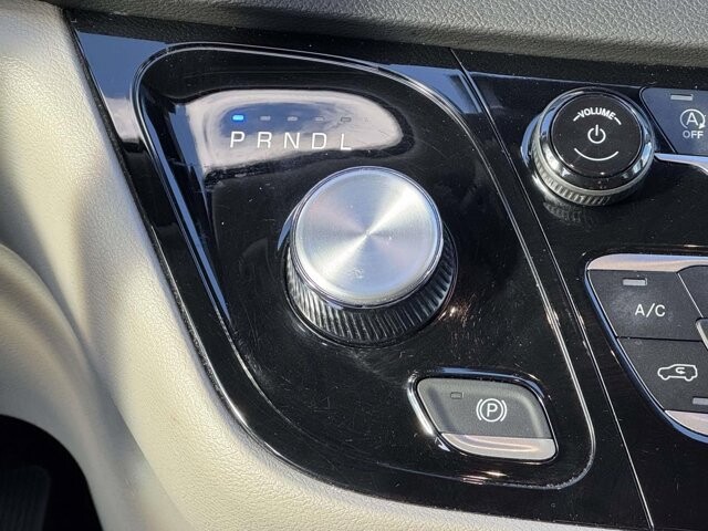 2024 Chrysler Pacifica in Winchester, VA 22602 - 18104151 21