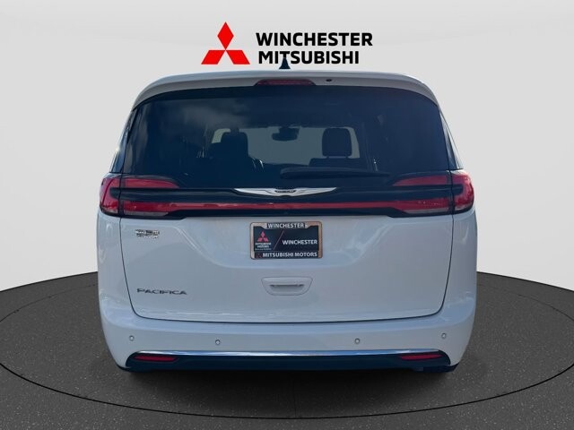 2024 Chrysler Pacifica in Winchester, VA 22602 - 18104151 3