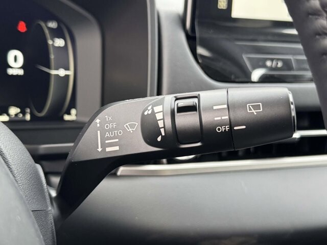 2025 Mitsubishi Outlander in Winchester, VA 22602 - 18104152 19