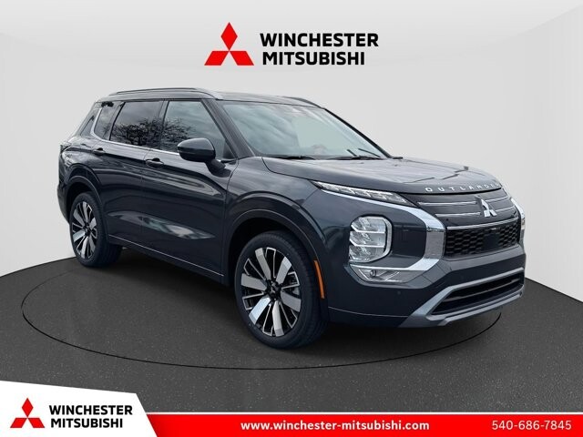 2025 Mitsubishi Outlander in Winchester, VA 22602 - 18104152