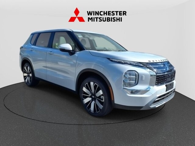 2025 Mitsubishi Outlander in Winchester, VA 22602 - 18104153 3