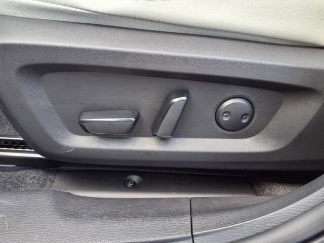 2025 Mitsubishi Outlander in Winchester, VA 22602 - 18104153 13