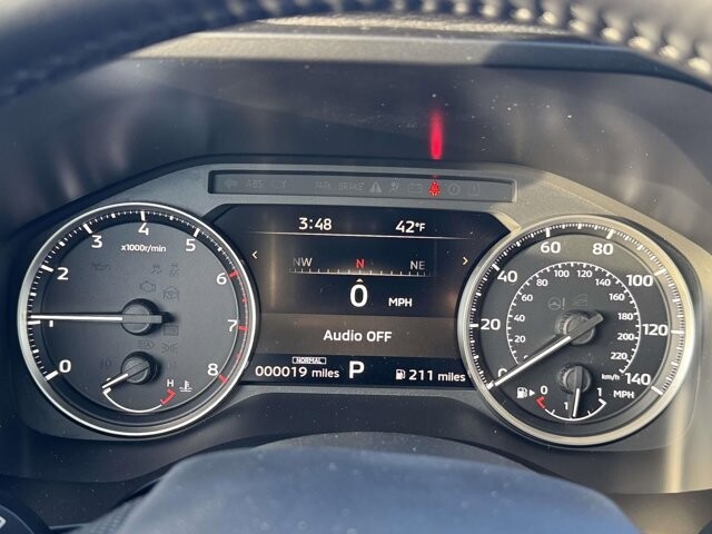 2025 Mitsubishi Outlander in Winchester, VA 22602 - 18104154 19