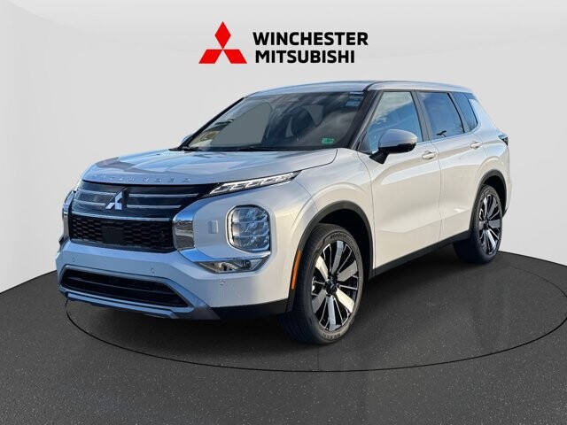 2025 Mitsubishi Outlander in Winchester, VA 22602 - 18104154 5