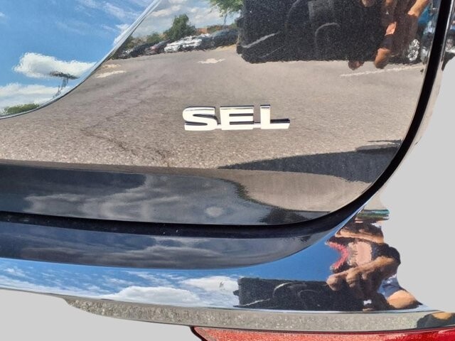 2025 Mitsubishi Outlander in Winchester, VA 22602 - 18104155 8