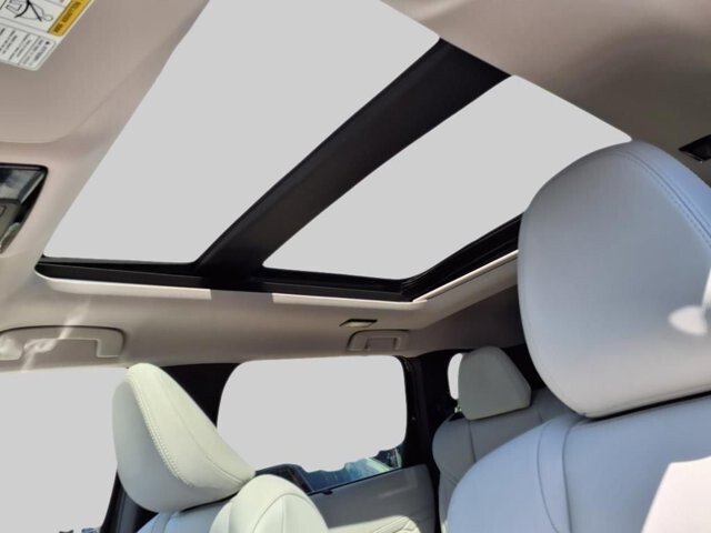 2025 Mitsubishi Outlander in Winchester, VA 22602 - 18104155 14