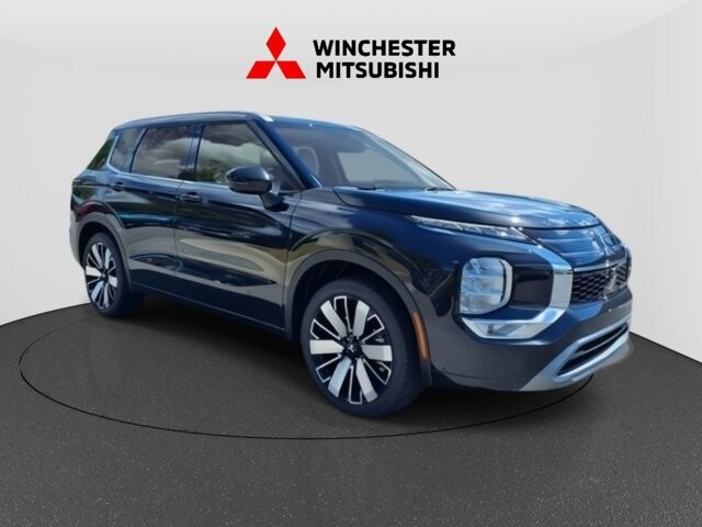 2025 Mitsubishi Outlander in Winchester, VA 22602 - 18104155 3