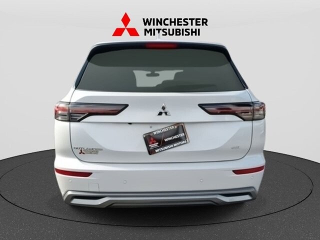 2025 Mitsubishi Outlander in Winchester, VA 22602 - 18104157 5