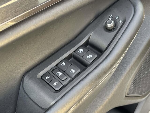 2023 Jeep Grand Cherokee in Winchester, VA 22602 - 18104159 23