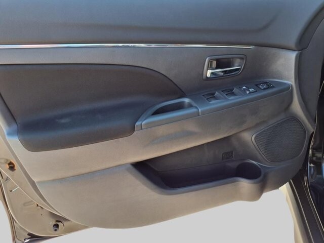 2025 Mitsubishi Outlander Sport in Winchester, VA 22602 - 18104160 12