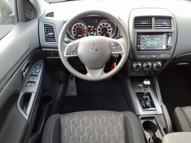 2025 Mitsubishi Outlander Sport in Winchester, VA 22602 - 18104163 12