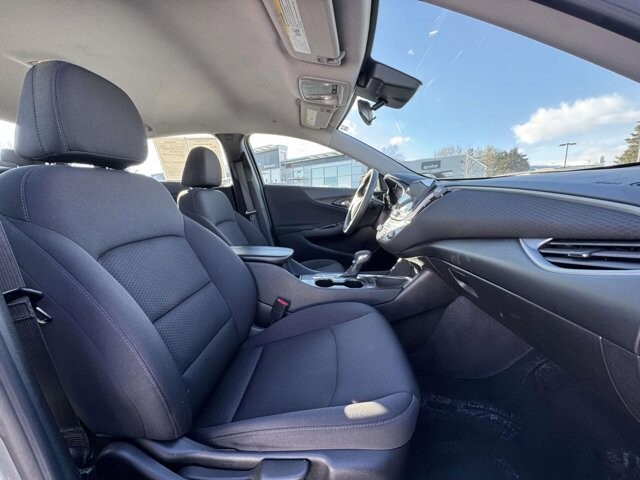 2023 Chevrolet Malibu in Winchester, VA 22602 - 18104164 9