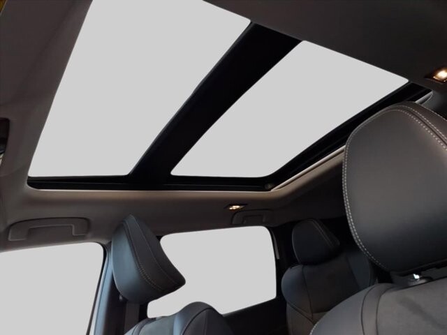 2025 Mitsubishi Outlander in Winchester, VA 22602 - 18104165 16