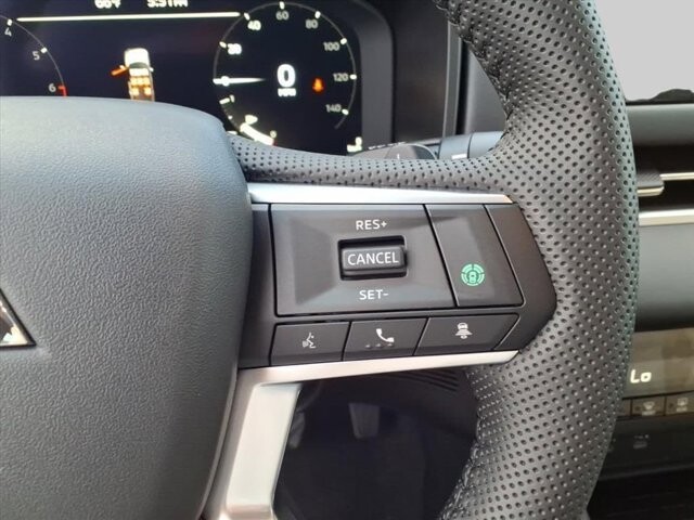 2025 Mitsubishi Outlander in Winchester, VA 22602 - 18104165 21