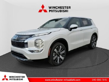 2025 Mitsubishi Outlander in Winchester, VA 22602