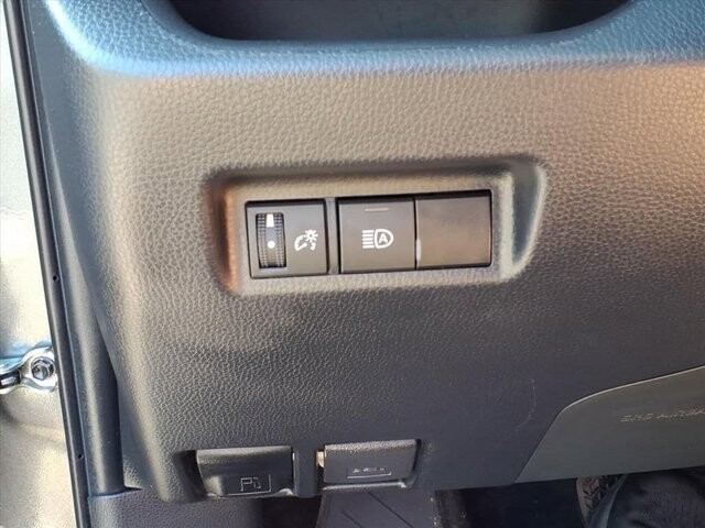 2023 Toyota RAV4 in Winchester, VA 22602 - 18104167 30