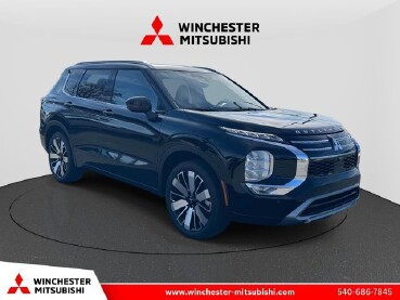 2025 Mitsubishi Outlander in Winchester, VA 22602
