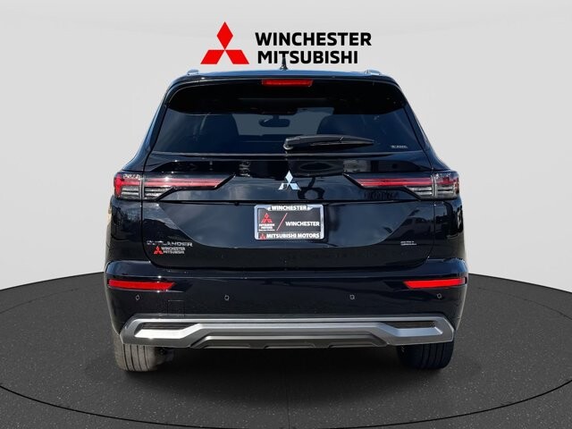 2025 Mitsubishi Outlander in Winchester, VA 22602 - 18104172 3
