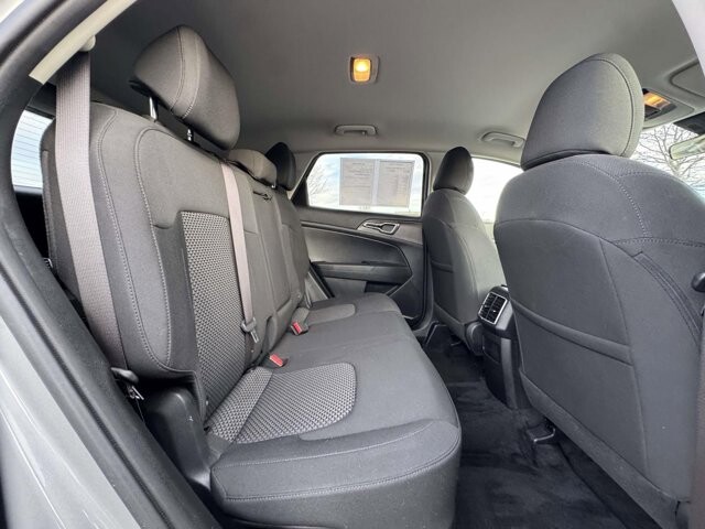 2023 Kia Sportage in Winchester, VA 22602 - 18104174 11