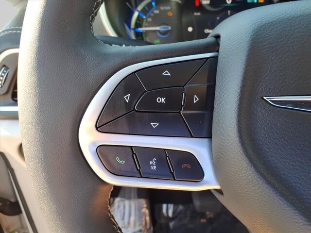 2024 Chrysler Pacifica in Winchester, VA 22602 - 18104175 24