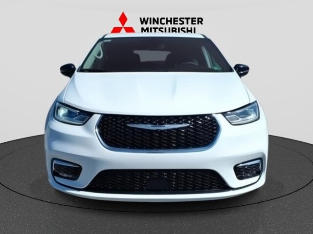 2024 Chrysler Pacifica in Winchester, VA 22602 - 18104175 2