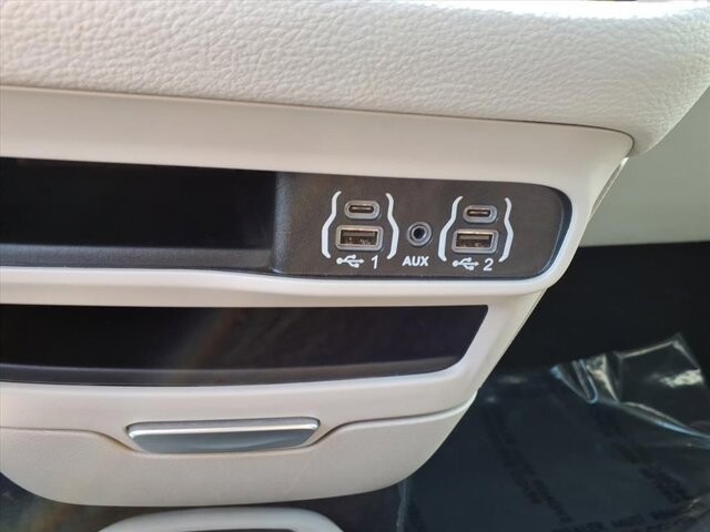 2024 Chrysler Pacifica in Winchester, VA 22602 - 18104175 30