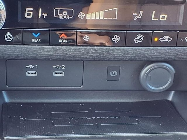 2025 Mitsubishi Outlander in Winchester, VA 22602 - 18104177 23