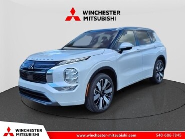 2025 Mitsubishi Outlander in Winchester, VA 22602