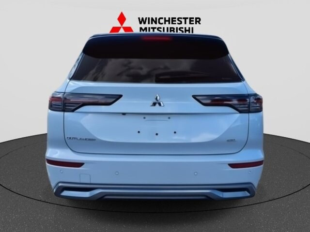 2025 Mitsubishi Outlander in Winchester, VA 22602 - 18104177 5