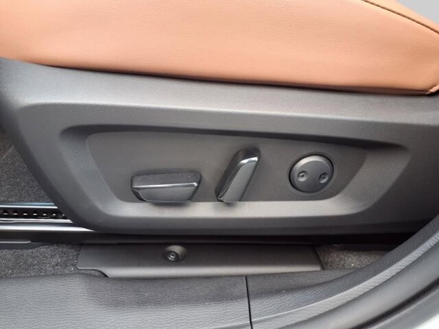 2025 Mitsubishi Outlander in Winchester, VA 22602 - 18104177 14