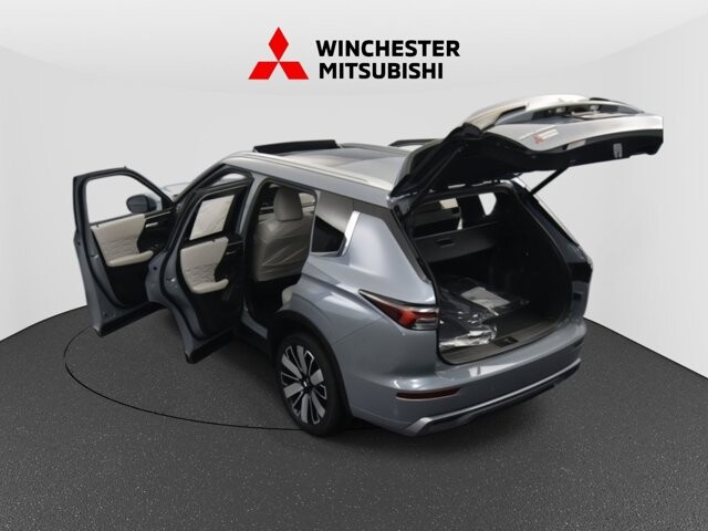 2025 Mitsubishi Outlander in Winchester, VA 22602 - 18104179 44