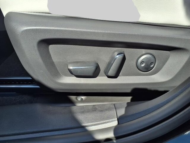 2025 Mitsubishi Outlander in Winchester, VA 22602 - 18104182 14