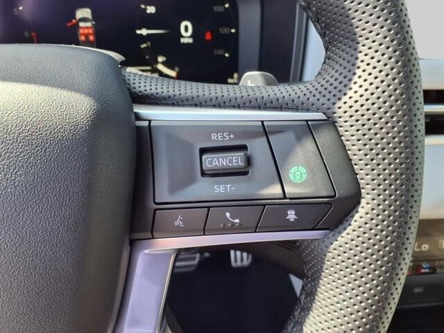 2025 Mitsubishi Outlander in Winchester, VA 22602 - 18104182 20