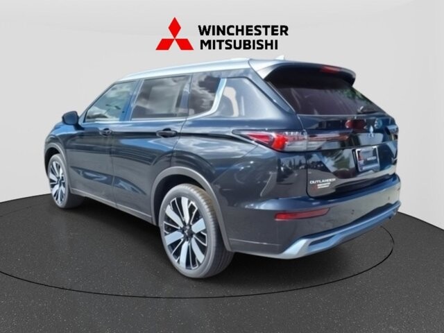2025 Mitsubishi Outlander in Winchester, VA 22602 - 18104182 6