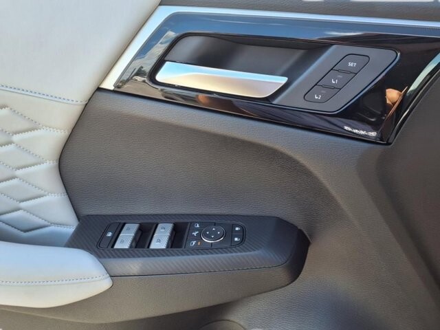 2025 Mitsubishi Outlander in Winchester, VA 22602 - 18104182 25