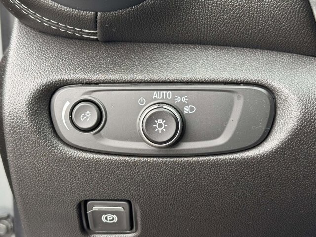 2025 Chevrolet Blazer in Winchester, VA 22602 - 18104183 20