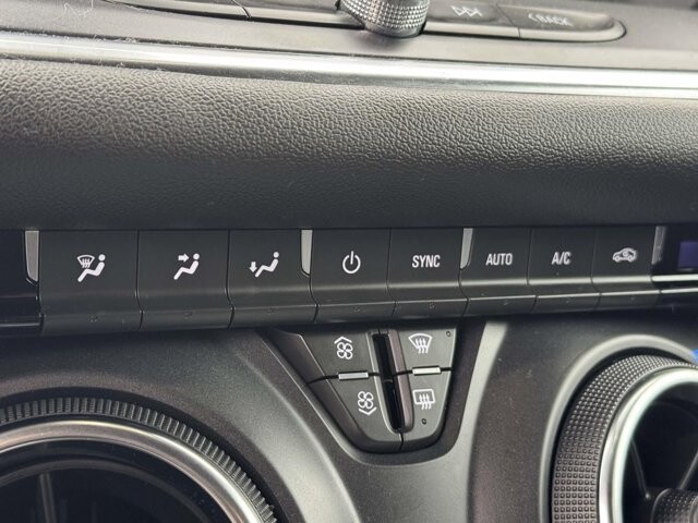 2025 Chevrolet Blazer in Winchester, VA 22602 - 18104183 17