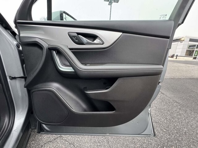 2025 Chevrolet Blazer in Winchester, VA 22602 - 18104183 7