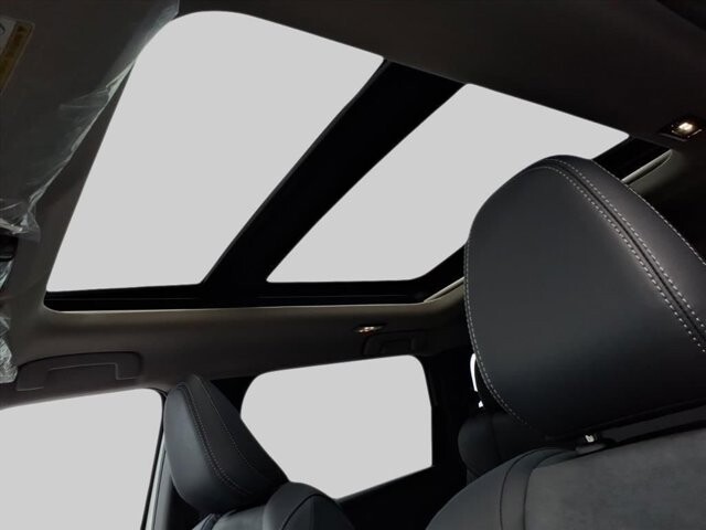 2025 Mitsubishi Outlander in Winchester, VA 22602 - 18104184 14