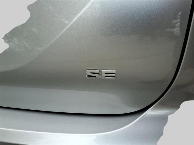 2025 Mitsubishi Outlander in Winchester, VA 22602 - 18104184 8