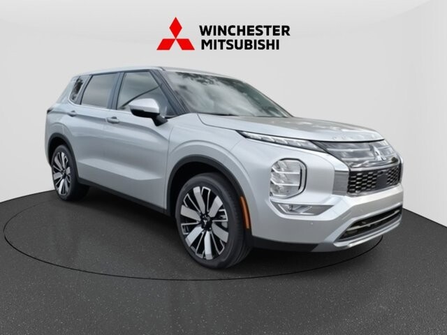 2025 Mitsubishi Outlander in Winchester, VA 22602 - 18104184 3